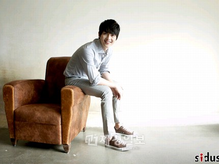 俳優ソン・ジュンギがアジアファンのためのファンミーティングツアーを開催する。