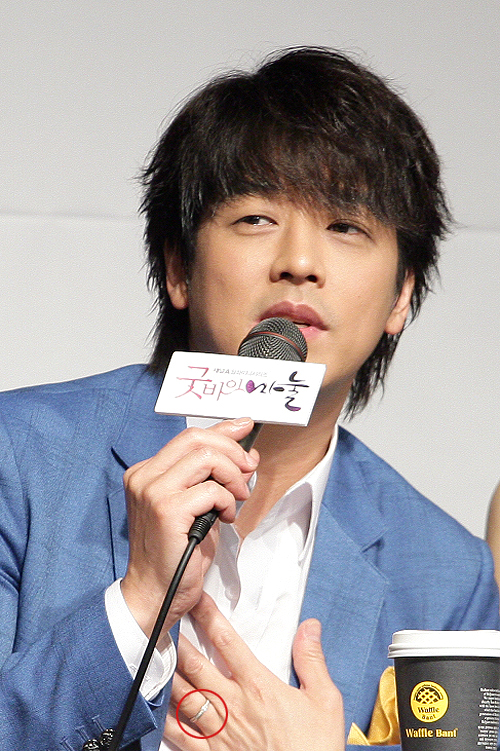 『グッバイ女房』制作発表会に参加する出演者ら(3) リュ・シウォン