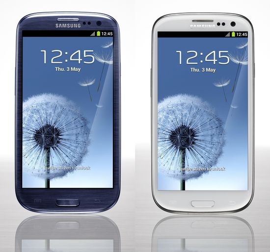 韓国のサムスン電子は3日、同社スマートフォン「GALAXY S」の最新モデル「GALAXY S3」を2012年のオリンピック開催地ロンドンで世界で初めて公開した。
