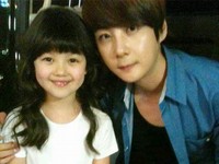 神話(SHINHWA シンファ)のシン・ヘソンが5月5日子供の日を迎え、特別なデートをした。