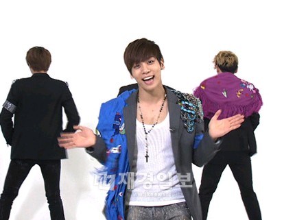 今月9日放送の『週間アイドル－今週のアイドル』に男性グループSHINee（シャイニー）がゲストで出演、各メンバーのプロフィールが暴かれる。