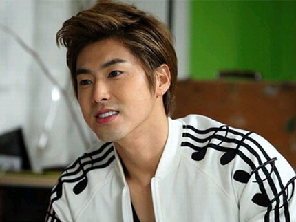 去る3日、東方神起、SUPER JUNIOR、少女時代らが出演し楽しいトークが繰り広げられた韓国MBC TV 『チュ・ビョンジンのトークコンサート』。今回、更に強力なお笑いでお茶の間を賑わせるといい注目を集めている。