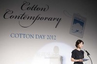 米国綿花協会主催『コットンデー2012』開催 アン・ソニョン（12）