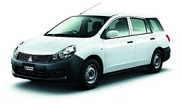 「ランサーカーゴ 15M」（画像：三菱自動車）