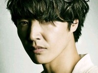 WOWOWは、韓国俳優ユン・サンヒョンのスペシャル番組「ユン・サンヒョン スペシャル-BLACK MOUNTAIN TOUR-」を7月15日に放送する。