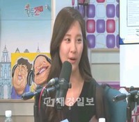 韓国SBS E!「TVコルトゥショー」のコーナー“スターとトーキング・アバウト”に少女時代のテヨン、ティファニー、ソヒョンによるサブユニットTTS(テティソ)が出演した。 韓国SBS E!「TVコルトゥショー」のコーナー“スターとトーキング・アバウト”に少女時代のテヨン、ティファニー、ソヒョンによるサブユニットTTS(テティソ)が出演した。