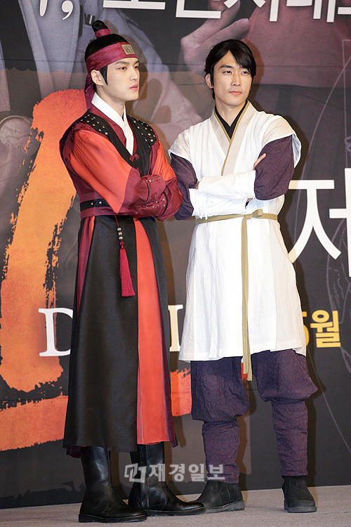新ドラマ『Dr.JIN』制作発表会(15) キム・ジェジュン(JYJ)、ソン・スンホン