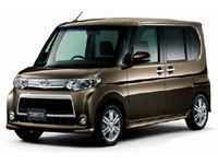 タント カスタムRS 2WD（画像：ダイハツ工業）
