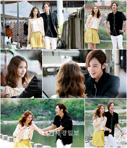 韓国KBS月火ドラマ『ラブレイン』のチャン・グンソクと少女時代ユナの、本物の恋人のような仲睦まじい姿が話題を呼んでいる。