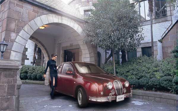 新型「Viewt」（画像：光岡自動車）