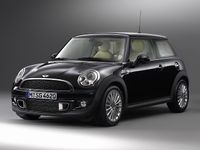 「MINI INSPIRED BY GOODWOOD」（画像：ビー・エム・ダブリュー）
