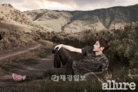 除隊後、ドラマ『アラン使道伝』で復帰するイ・ジュンギが、ビューティ＆ライフスタイルマガジン「allure KOREA」のグラビア撮影を兼ねて早い夏休みをとり、ナチュラルで自由な姿を披露した。