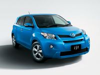 「イスト」150G ブルーメタリック(画像:トヨタ自動車) 「イスト」150G ブルーメタリック(画像:トヨタ自動車)