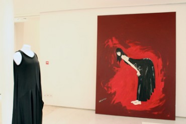 山本耀司が絵描きの夢を実現、ヨウジヤマモト青山店にて油絵作品を日本初公開