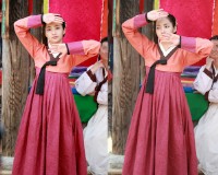 女優パク・ミニョンが、暑さをしのぐ8種類の姿を公開してファンの視線を引きつけている。写真=キングコングエンターテインメント 女優パク・ミニョンが、暑さをしのぐ8種類の姿を公開してファンの視線を引きつけている。写真=キングコングエンターテインメント