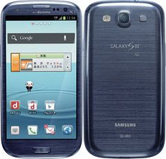 「GALAXY S III SC－06D」（Pebble Blue）（画像：NTTドコモ）