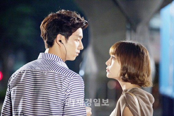 コン・ユ＆イ・ミンジョンが、電撃結婚後、新婚旅行から映画館デートまで、超高速展開を見せ、視聴者の熱い視線を浴びている。写真 =ボンペクトリム
