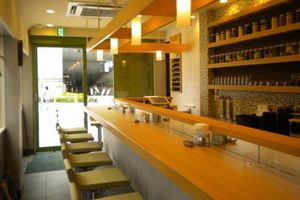 店舗内観（写真：モスフードサービス）