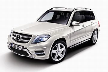GLK 350 4MATIC BlueEFFICIENCY(AMGスポーツパッケージ仕様、その他オプション装着車)(画像:メルセデス・ベンツ日本) GLK 350 4MATIC BlueEFFICIENCY(AMGスポーツパッケージ仕様、その他オプション装着車)(画像:メルセデス・ベンツ日本)