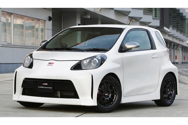 iQ“GRMN Supercharger”(写真:トヨタ自動車) iQ“GRMN Supercharger”(写真:トヨタ自動車)