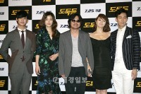 映画「泥棒たち」試写会開催（8）