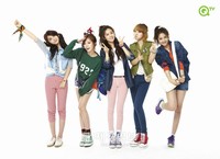 韓国を代表する女性アイドルグループの4minite(フォーミニット)が気まま(?)な旅に出る。 韓国を代表する女性アイドルグループの4minite(フォーミニット)が気まま(?)な旅に出る。