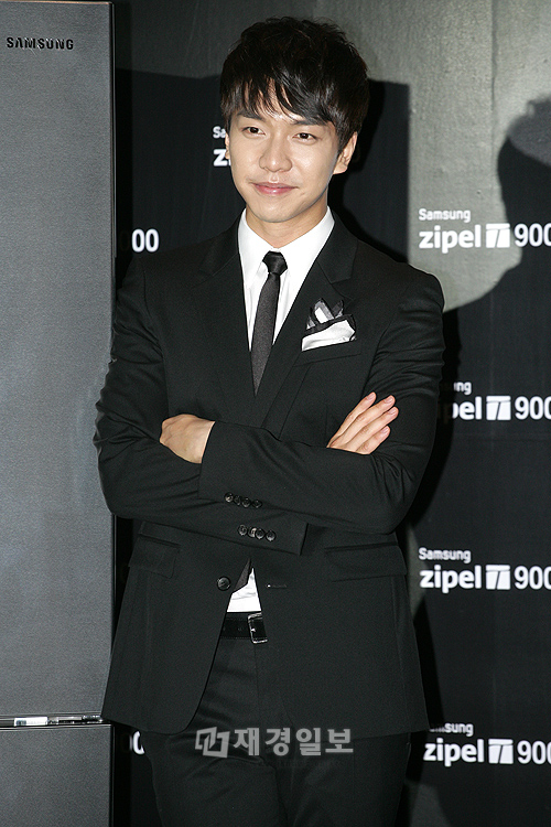 サムスンZipel VIPパーティー「Sensation of T9000」（4） イ・スンギ