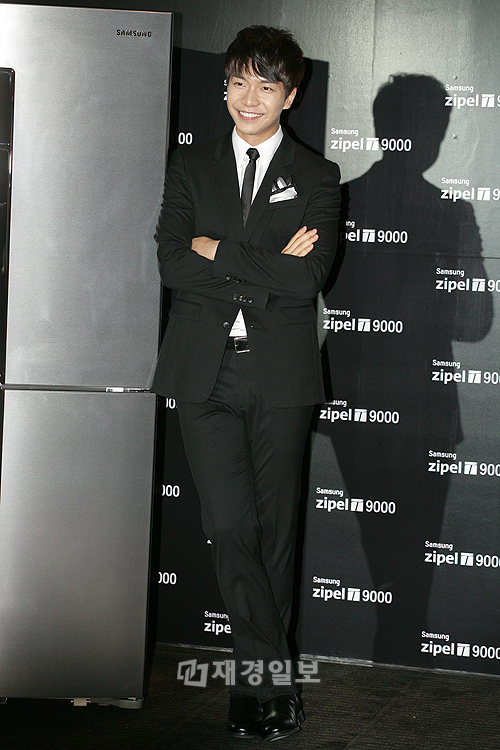 サムスンZipel VIPパーティー「Sensation of T9000」（3） イ・スンギ