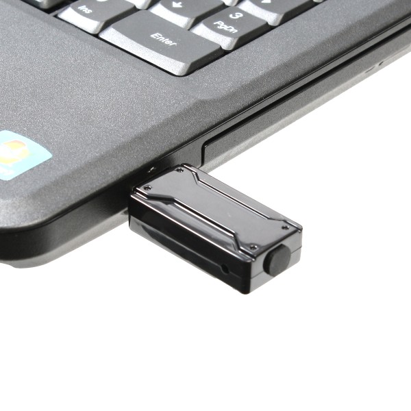 パソコンのキーボードでスマホ・タブレットを操作できる『PCでスマホ「あやつ郎」』。パソコンに接続されたキーボードをBluetoothキーボード化し、スマートフォンやタブレットで文字入力ができるようにする。