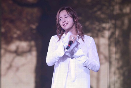 今月19日に台湾最大のポータルサイトYahoo！奇摩（チーモー）において、“2012年上半期検索ワードトップ10”で韓国男性芸能人ランキング1位の座をグンソクがゲット、冷めやらぬ人気ぶりを改めて見せつけた。写真=ツリージェイカンパニー