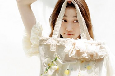 fur fur×JUNKO MOTOYAMA、コラボでワンピースやトートバッグ