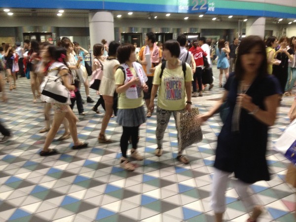 東方神起・少女時代ら出演の「SMTOWN LIVE WORLD TOUR III in TOKYO！」第2日、ファンの熱気が東京ドームを埋め尽くす（19）