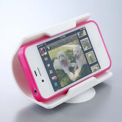 サンワサプライが7日発売したiPhoneやスマートフォンを縦置きや横置きに自由に設置できるホルダー型スタンド「iPhone・スマートフォンホルダースタンド（縦・横置き対応・シリコン素材）200－STN006」