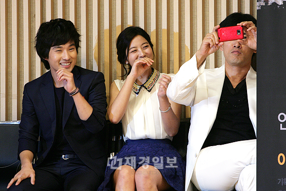 SBSドラマ『神医』、制作発表会にイ・ミンホら出演者が登場（21） ユ・オソン