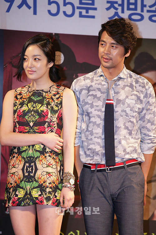 『アラン使道伝』製作発表会（10） ファン・ボラ、クォン・オジュン