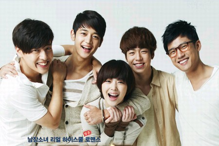 少女時代のジェシカ、f（x）のクリスタル、J-MinがSBS新ドラマ「花ざかりの君たちへ」のサントラに参加して話題だ。