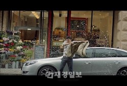 コン・ユがルノーサムスン自動車(代表理事フランソワ・プロボ)のモデル兼広報大使に抜擢された。写真=ルノーサムスン自動車 コン・ユがルノーサムスン自動車(代表理事フランソワ・プロボ)のモデル兼広報大使に抜擢された。写真=ルノーサムスン自動車