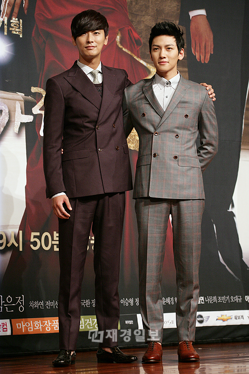 韓国SBS 新ドラマ『五本の指』制作発表会(11) チュ・ジフン、チ・チャンウク