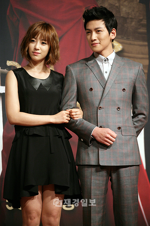 韓国SBS 新ドラマ『五本の指』制作発表会(2) ハム・ウンジョン(T-ARA)、チ・チャンウク
