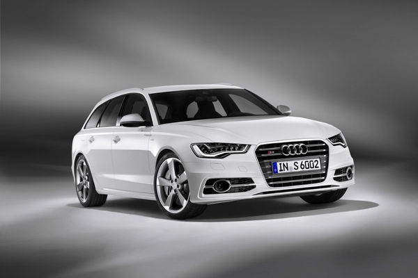 新型「Audi S6/S6 Avant」、「Audi S7 Sportback」、「Audi S8」を発売(画像:アウディジャパン) 新型「Audi S6/S6 Avant」、「Audi S7 Sportback」、「Audi S8」を発売(画像:アウディジャパン)