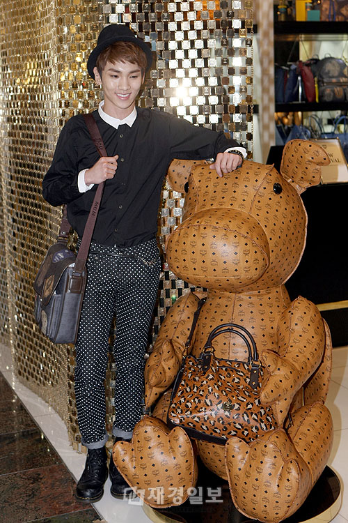 少女時代＆SHINee、MCMランチングイベントに登場！（1） SHINeeのKEY