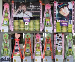 FTISLANDの国内外ファンが、FTISLANDの単独コンサート『TAKE FTISLAND』を応援する大規模のドリーミー米花輪を送り、米の寄付に参加した。写真=ドリーミー FTISLANDの国内外ファンが、FTISLANDの単独コンサート『TAKE FTISLAND』を応援する大規模のドリーミー米花輪を送り、米の寄付に参加した。写真=ドリーミー