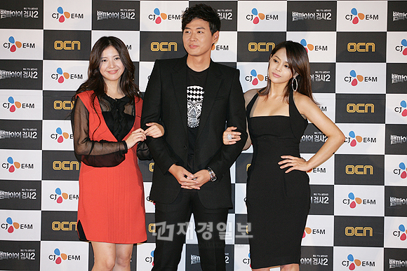 ドラマ『バンパイア検事2』の制作発表会、吉高由里子らが出席(20) 吉高由里子、ヨン・ジョンフン、イ・ヨンア