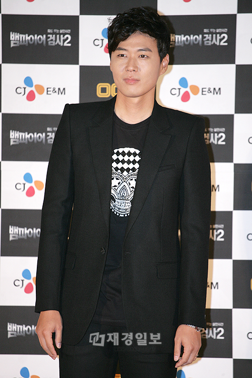ドラマ『バンパイア検事2』の制作発表会、吉高由里子らが出席(13) ヨン・ジョンフン