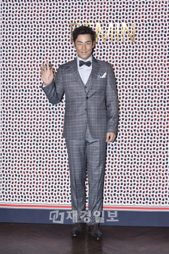 DEMIN 2012秋冬コレクション、少女時代ジェシカ、ユン・ウネらが登場(6) キム・ソンス