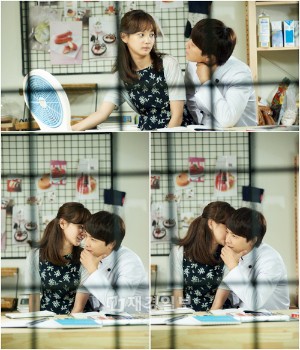 チャンネルA週末ドラマ『パンダさんとハリネズミ』のドンヘ＆ユン・スンアがドキドキのシーンを演出する。