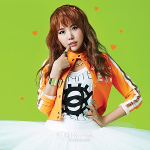 ハッピー・ウィルス「Orange Caramel」(オレンジキャラメル)がカムバックを控え、二回目のティザー写真を公開した。 ハッピー・ウィルス「Orange Caramel」(オレンジキャラメル)がカムバックを控え、二回目のティザー写真を公開した。