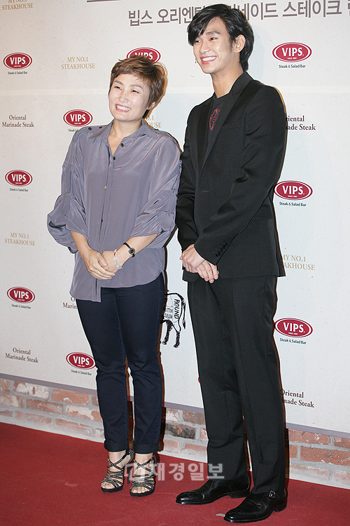 キム・スヒョン、ステーキハウスでトークショー:ファンと楽しい交流(11) パク・ギョンリム、キム・スヒョン