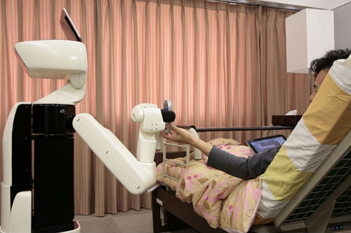 生活支援ロボットHSR（human support robotの略）（画像：トヨタ自動車）