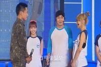 MBC『勝負の神』にサプライズ登場して話題を集めたKARA（カラ）ク・ハラの兄が、ニコルのファンである事を立証し、注目を浴びた。